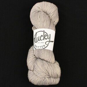 Plucky Knitter NIfty Yarn Merino Cashmere Nettle Hi-Ho Silver